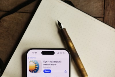 iPhoneやGoogleの「もしも」に備える！スマホとSNSのデジタル終活・生前設定ガイド