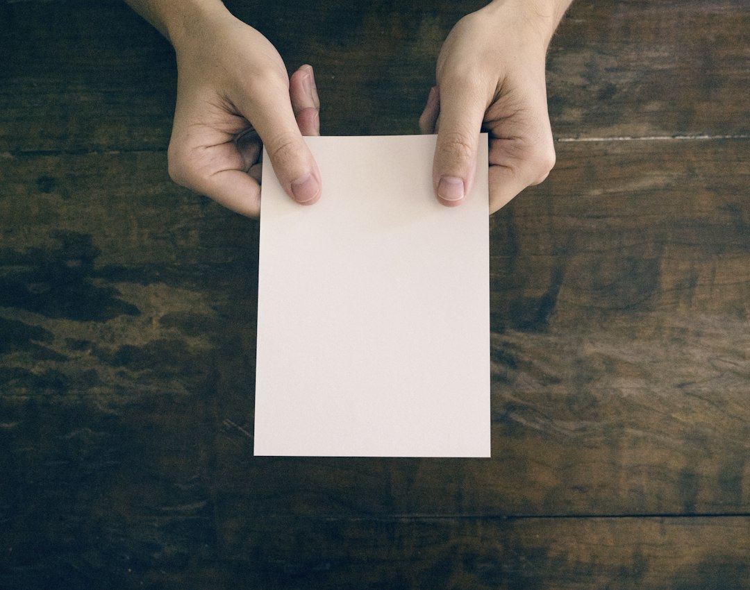 喪中にお年玉はあげていいか？表書きとポチ袋の選び方と渡し方を解説